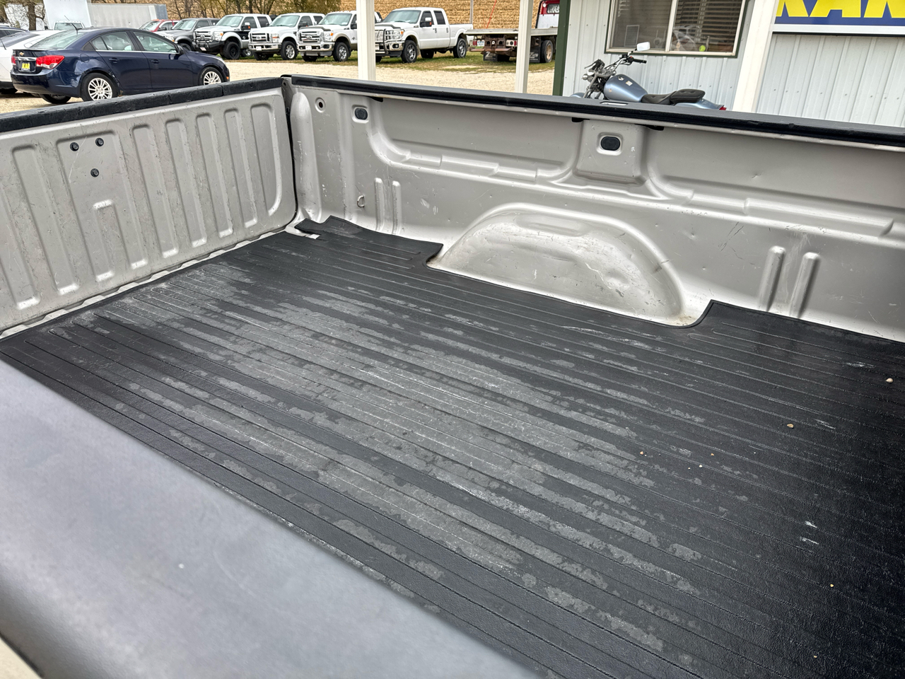 Chevrolet Silverado 1500 4WD Reg Cab 133.0" LT w/1LT 2008 Chevrolet Silverado 1500 4WD Reg Cab 133.0" LT w/1LT 2008