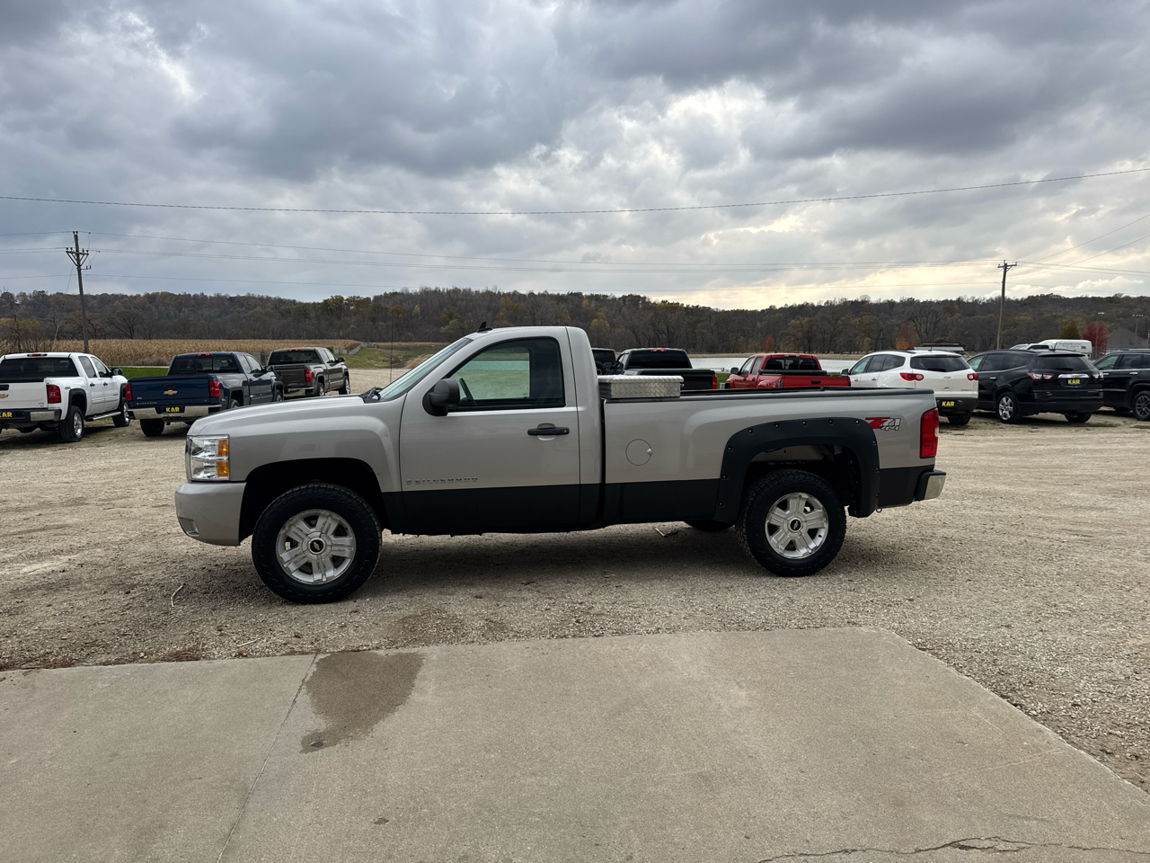 Chevrolet Silverado 1500 4WD Reg Cab 133.0" LT w/1LT 2008 Chevrolet Silverado 1500 4WD Reg Cab 133.0" LT w/1LT 2008