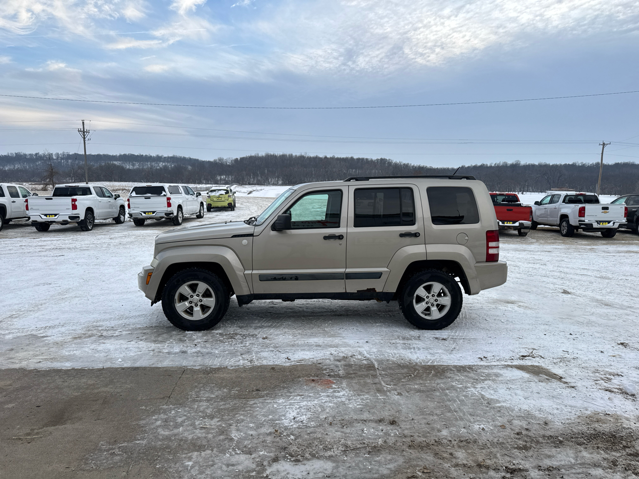 Jeep Liberty 4WD 4dr Sport 2010