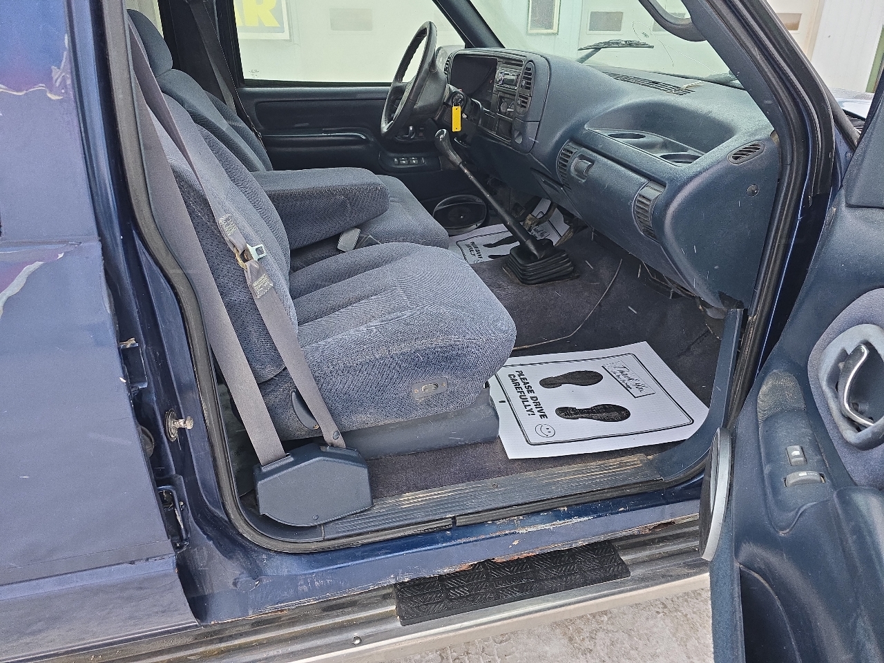 Chevrolet C/K 3500 Crew Cab 4dr 168.5" WB 1995