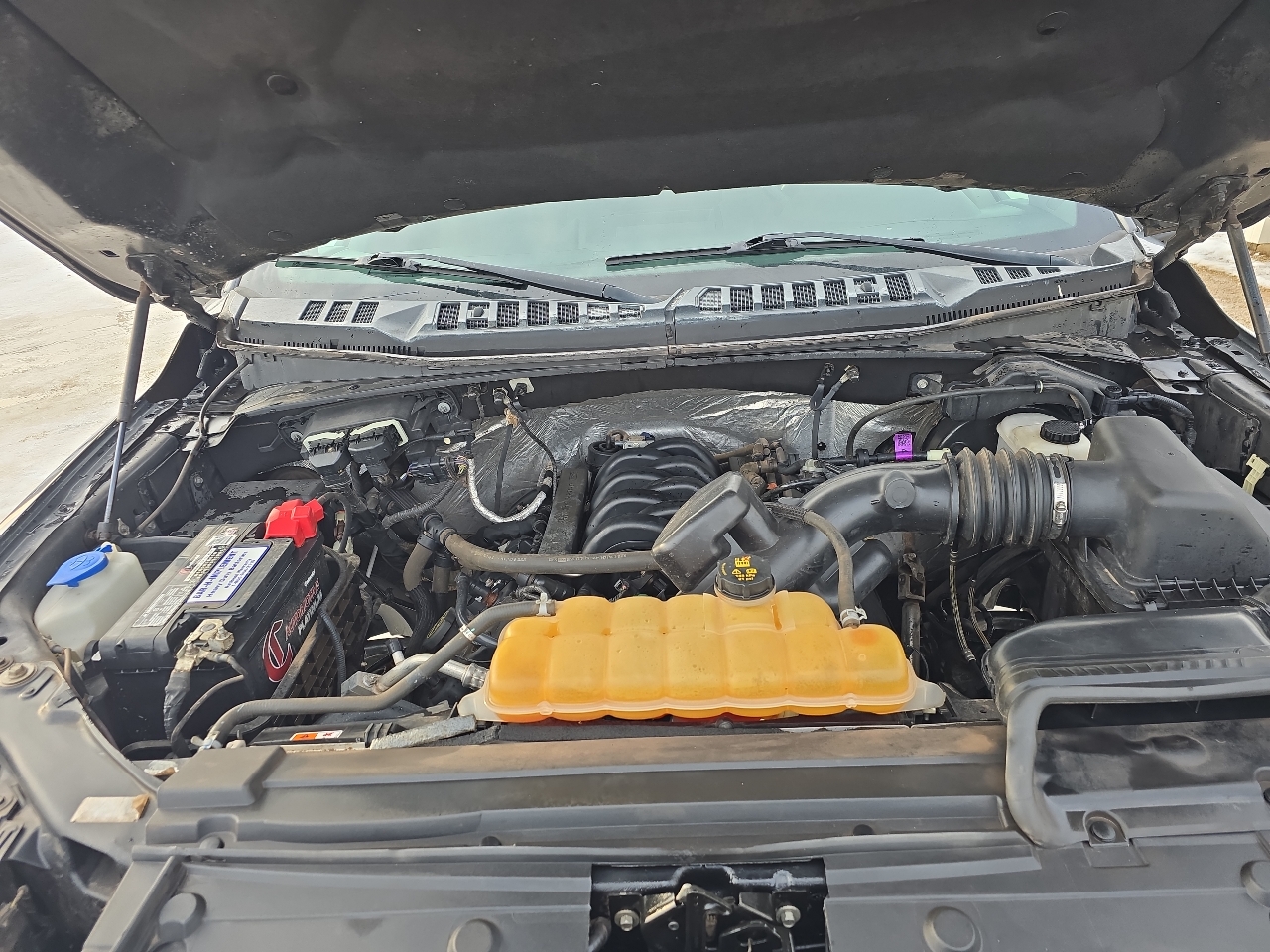 Ford F-150 4WD SuperCab 145" Lariat 2016