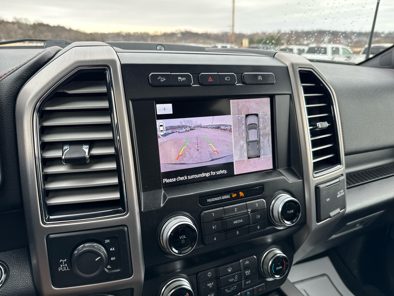 Ford F-150 Platinum SuperCrew 5.5-ft. Bed 4WD 2019