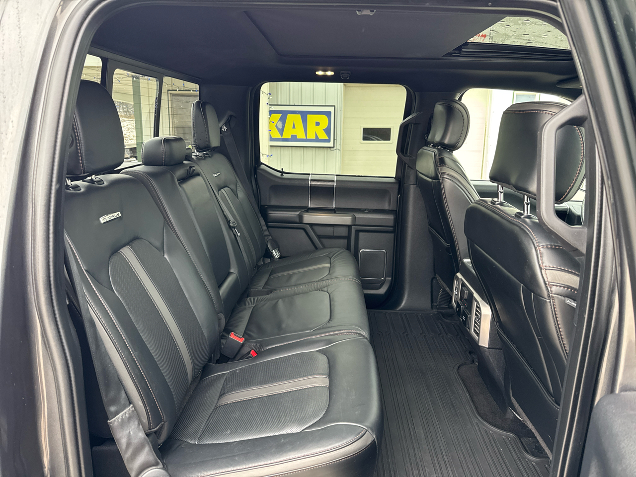 Ford F-150 Platinum SuperCrew 5.5-ft. Bed 4WD 2019