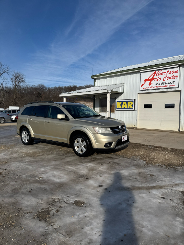 Dodge Journey AWD 4dr Mainstreet 2011