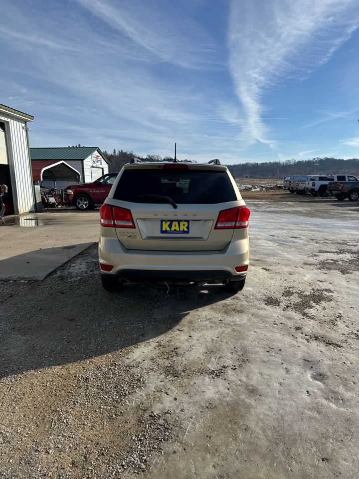 Dodge Journey AWD 4dr Mainstreet 2011