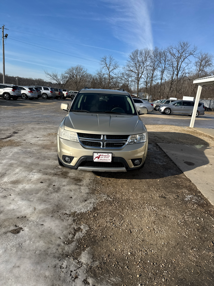 Dodge Journey AWD 4dr Mainstreet 2011