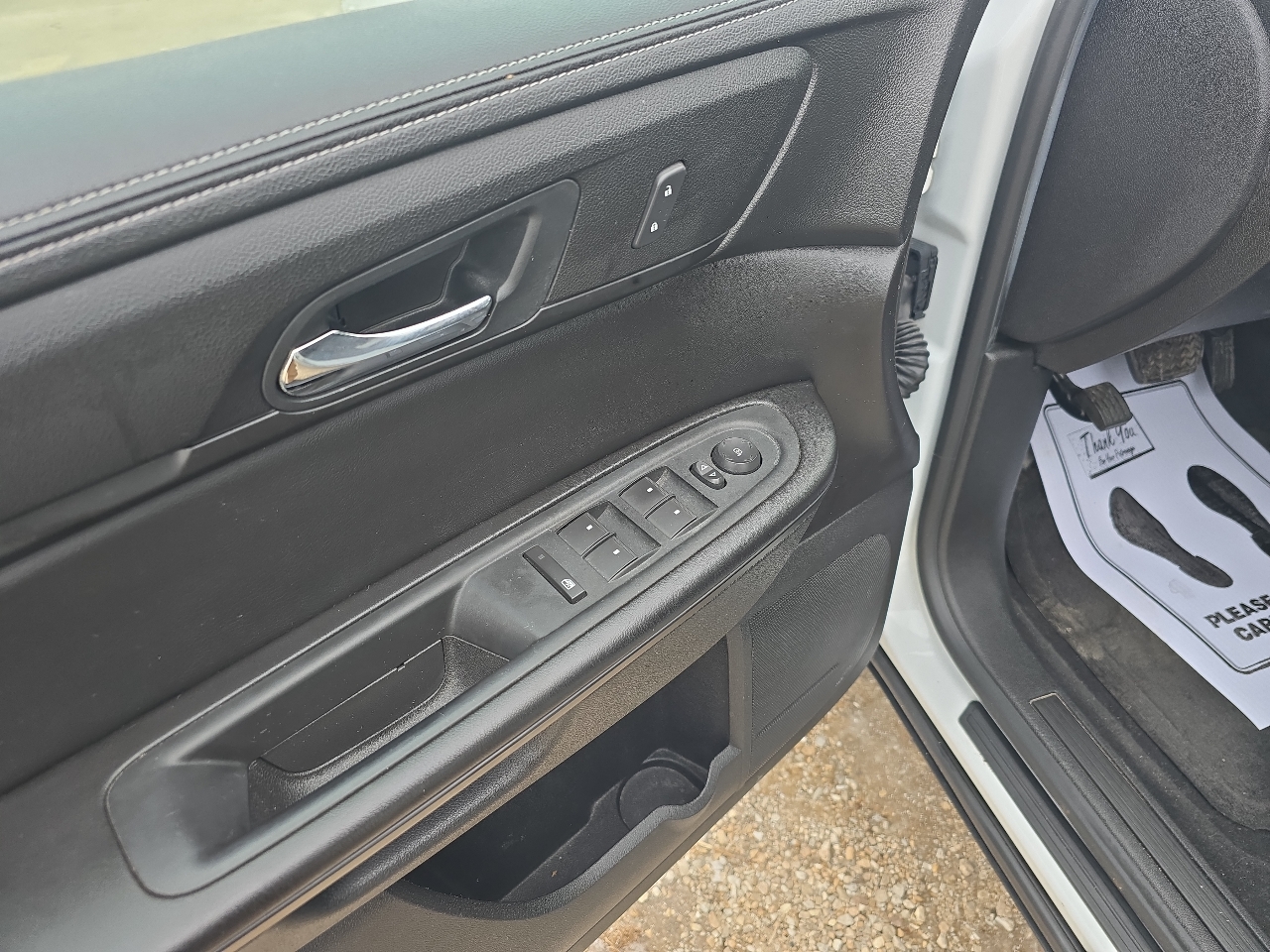 GMC Acadia FWD 4dr SLE w/SLE-1 2016