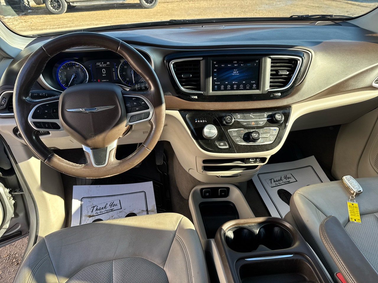 Chrysler Pacifica Touring L FWD 2018