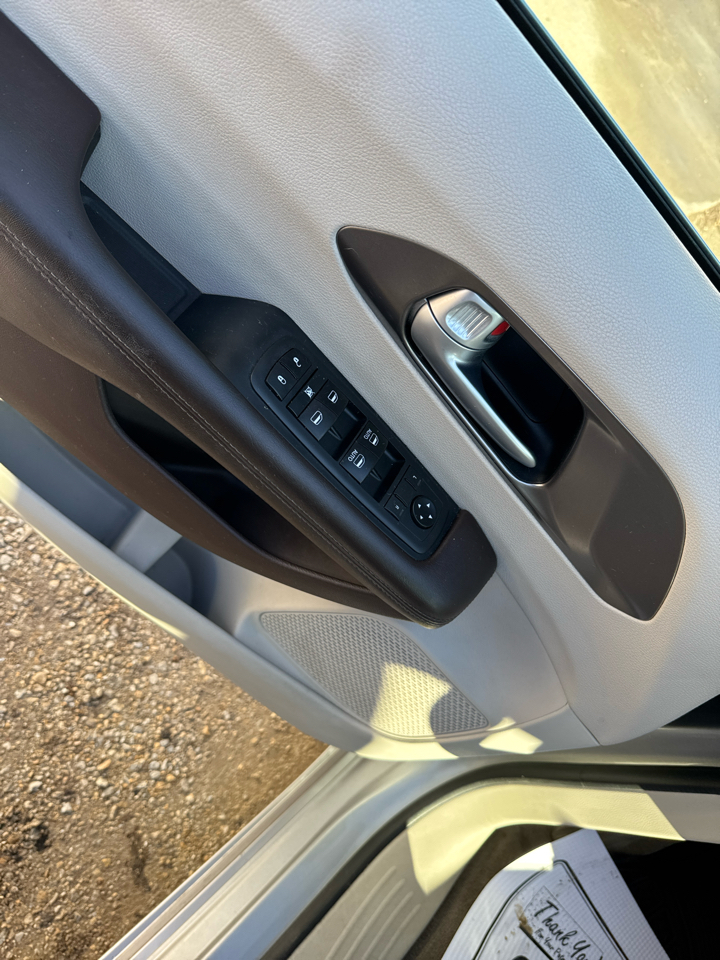 Chrysler Pacifica Touring L FWD 2018