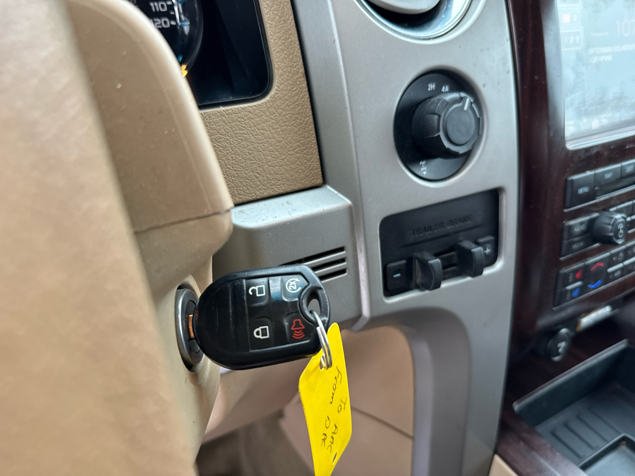 Ford F-150 King Ranch SuperCrew 4WD 2012