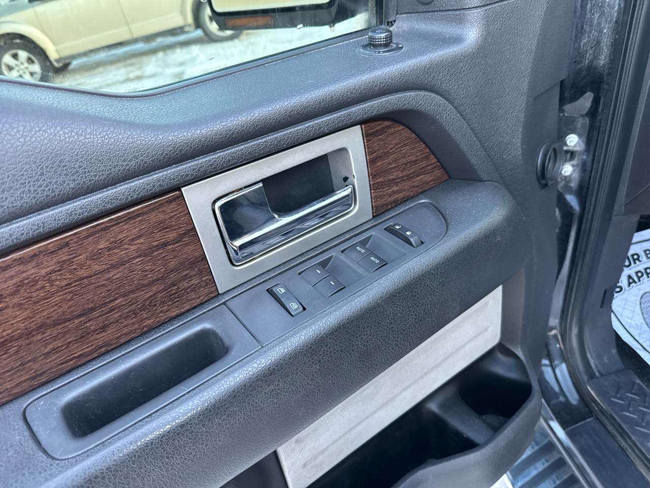 Ford F-150 Lariat SuperCrew 4WD 2014