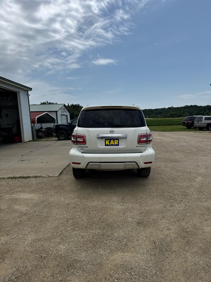 Nissan Armada 4x4 Platinum 2017