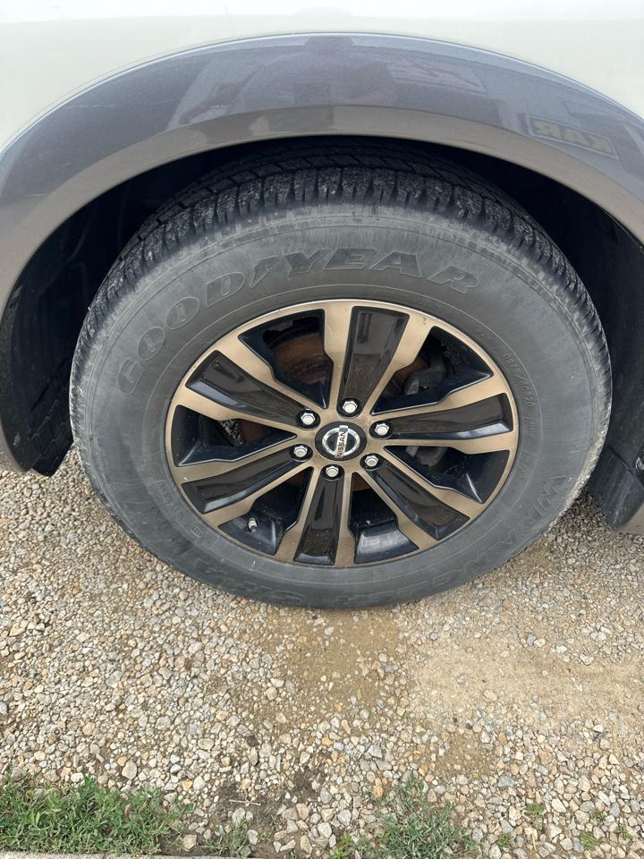Nissan Armada 4x4 Platinum 2017