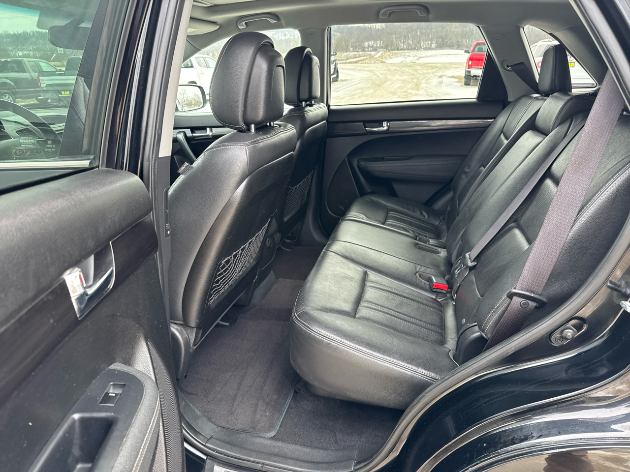 Kia Sorento AWD 4dr V6 SX 2013