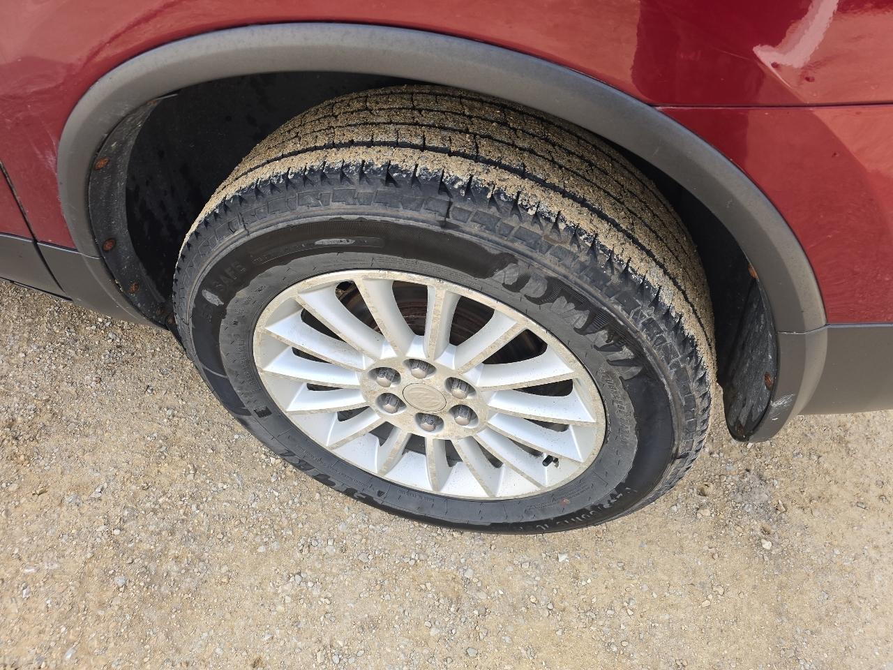 Buick Enclave AWD 4dr CXL w/1XL 2010