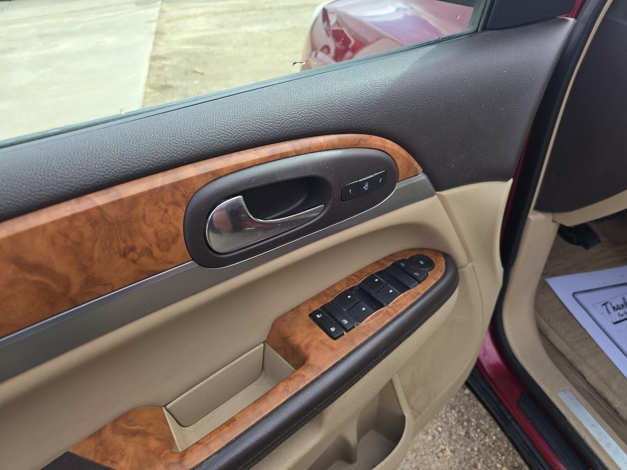 Buick Enclave AWD 4dr CXL w/1XL 2010