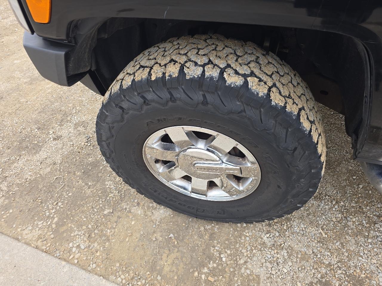 HUMMER H3 4WD 4dr SUV Luxury 2009