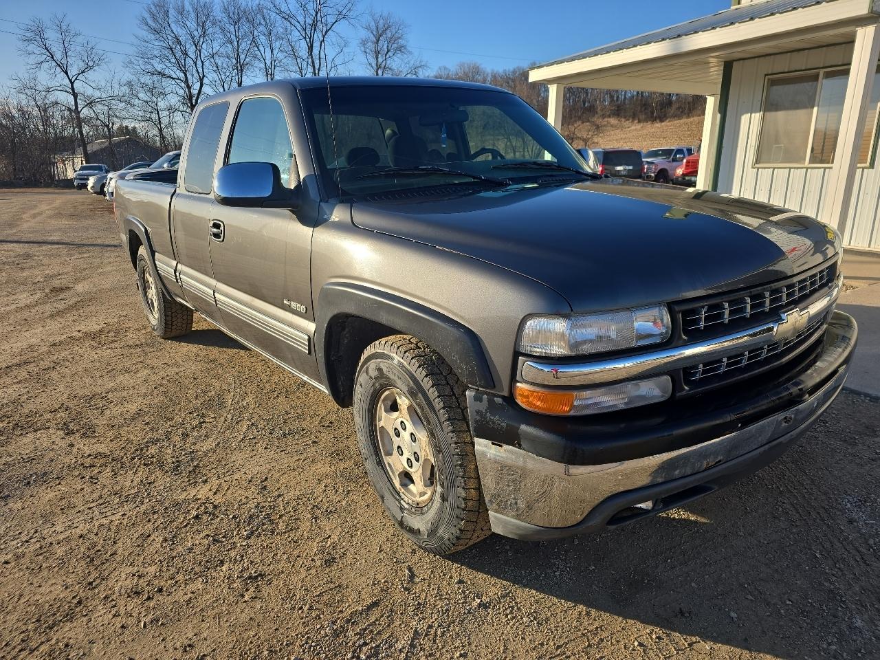 Chevrolet Silverado 1500 2WD Double Cab 143.5" LS 1999