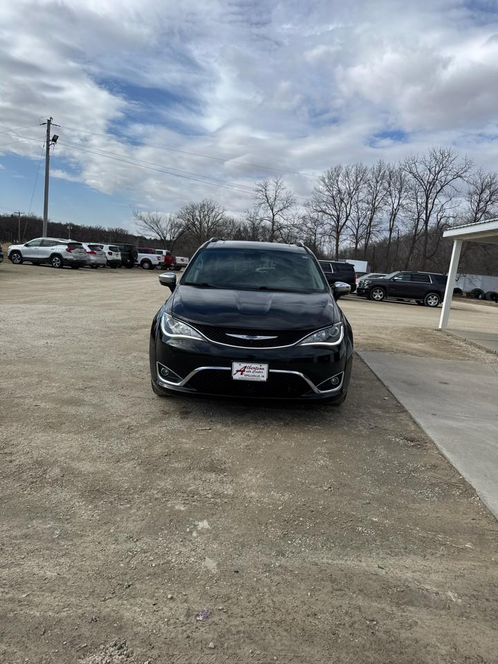 Chrysler Pacifica Limited FWD 2017