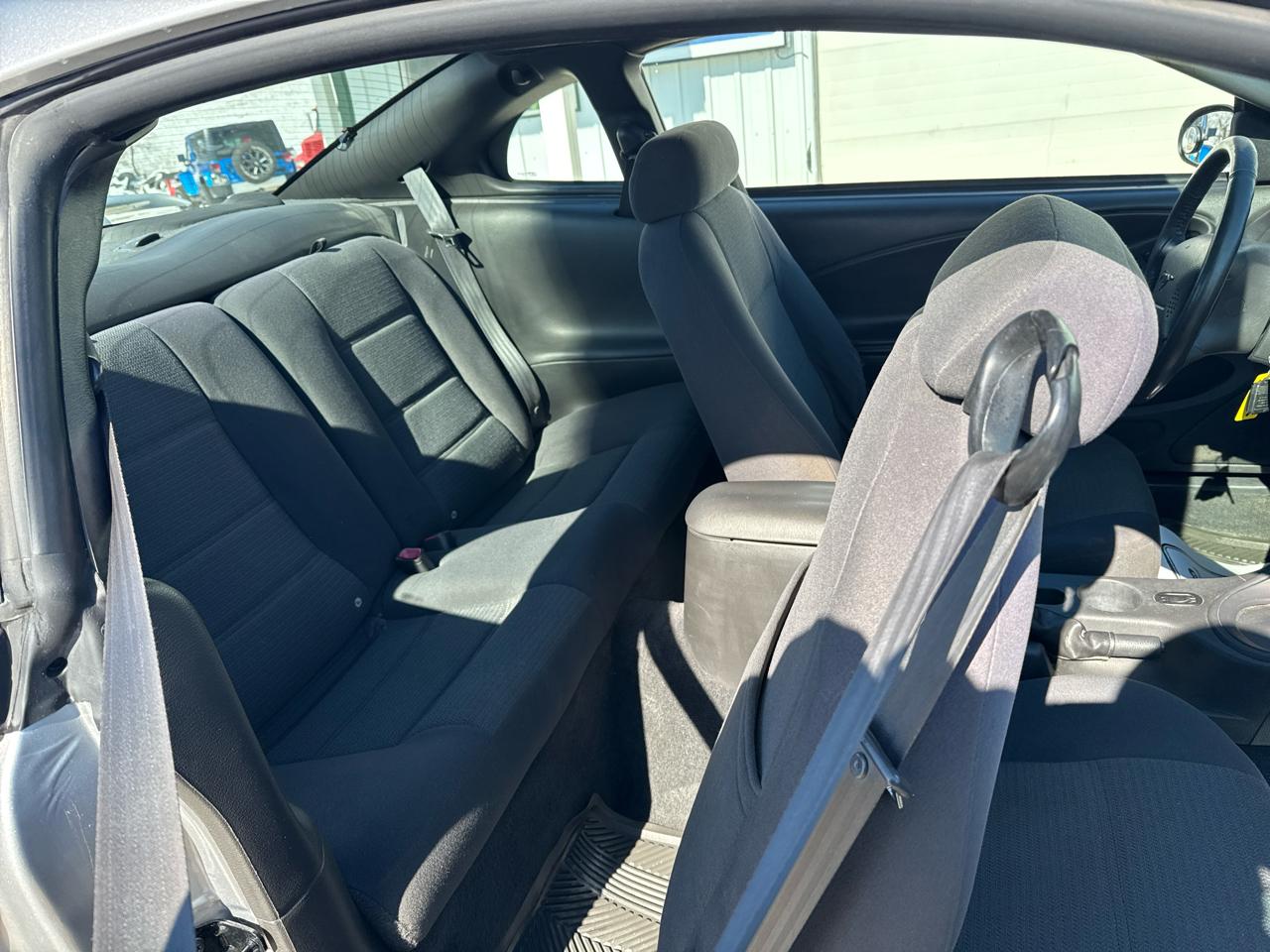 Ford Mustang 2dr Cpe Standard 2004