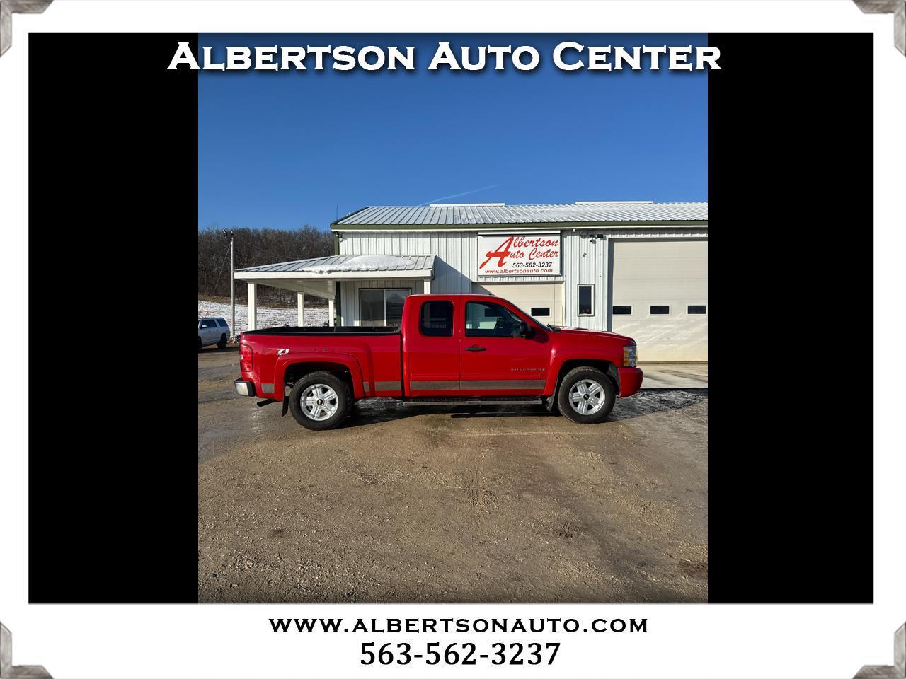 Chevrolet Silverado 1500 4WD Ext Cab 143.5" LT 2009