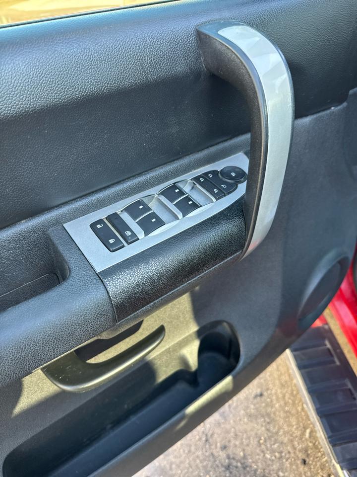 Chevrolet Silverado 1500 4WD Ext Cab 143.5" LT 2009