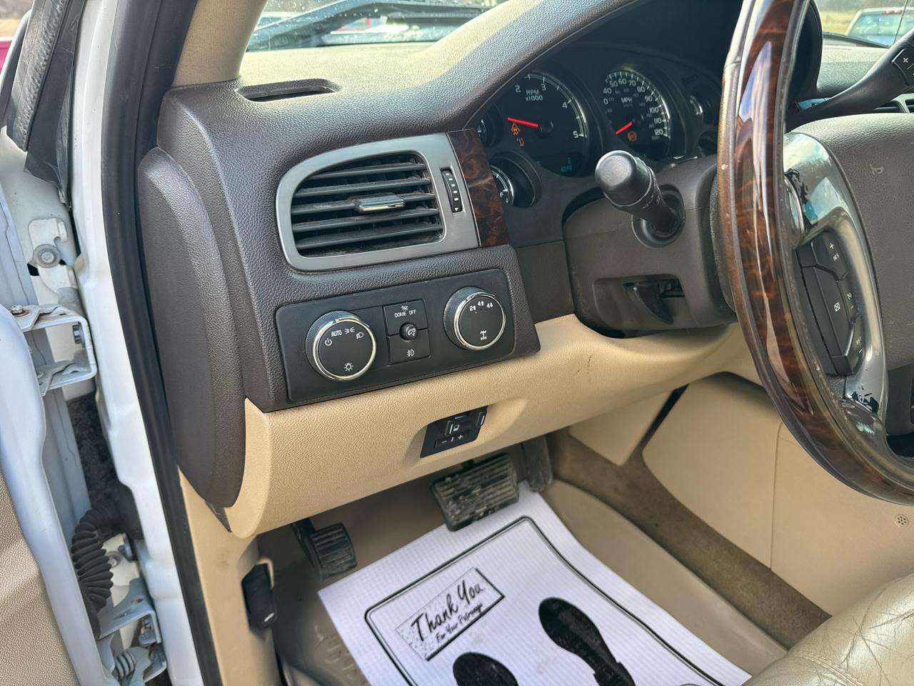 GMC Sierra 2500HD 4WD Crew Cab 153.7" Denali 2011