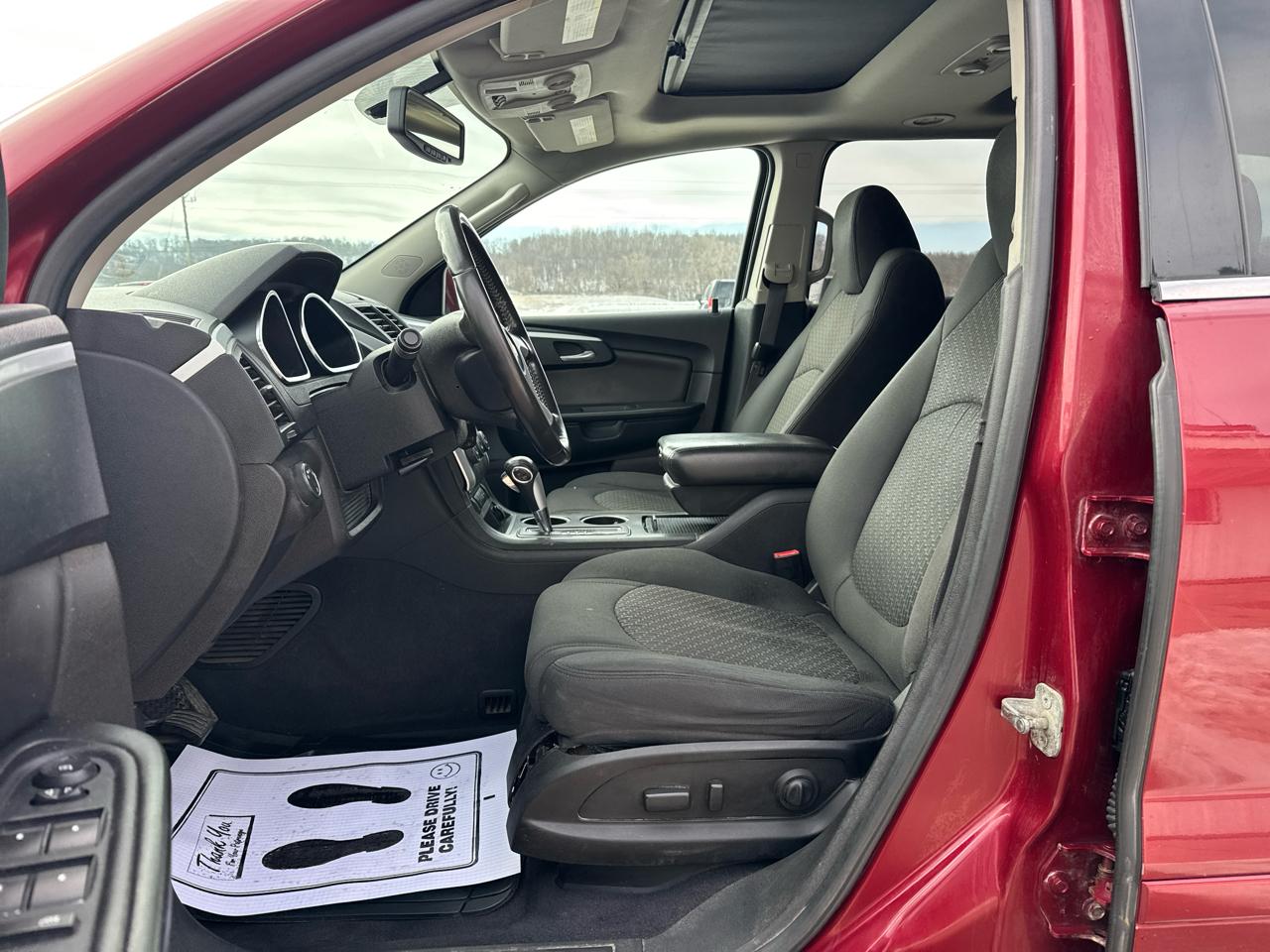 Chevrolet Traverse AWD 4dr LT w/1LT 2011