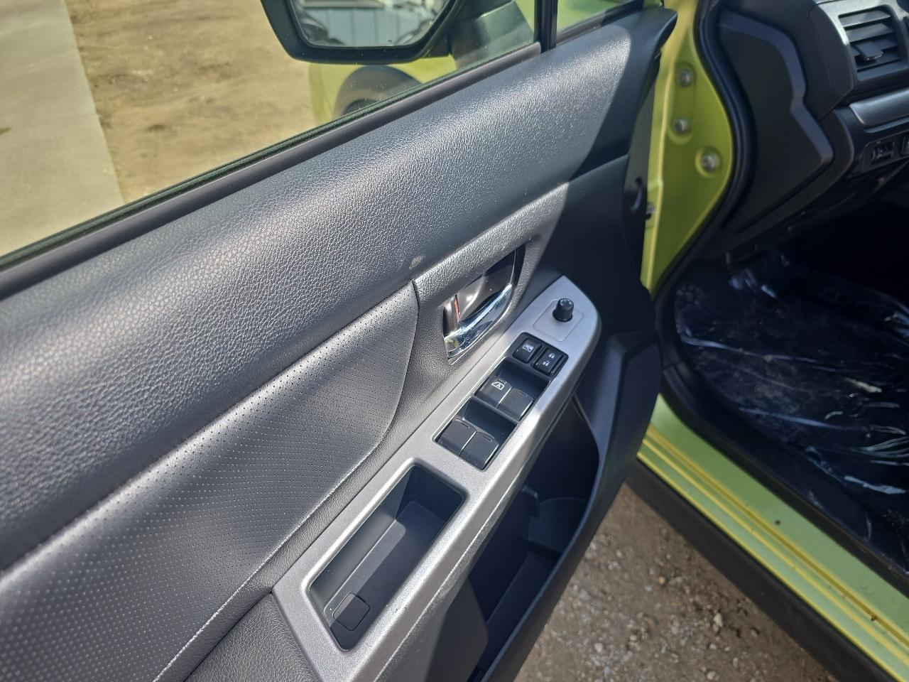 Subaru XV Crosstrek Hybrid 5dr 2.0i Touring 2014