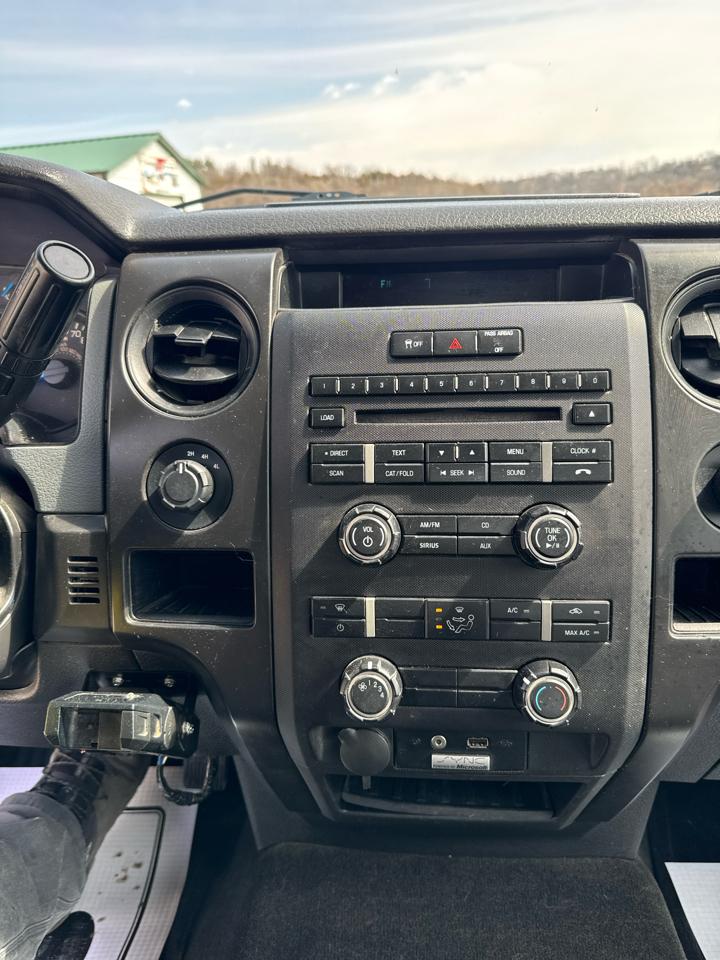 Ford F-150 STX 4WD SuperCrew 5.5' Box 2014