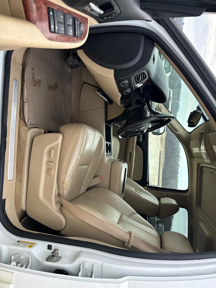 Chevrolet Suburban 4WD 4dr 1500 LT w/3LT 2008