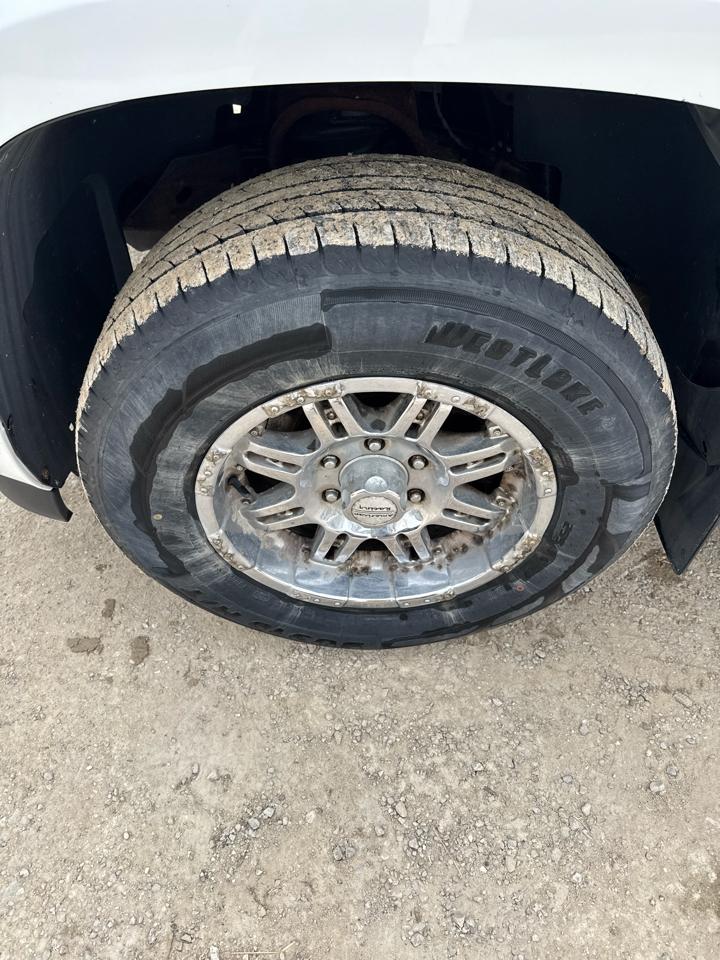 Chevrolet Suburban 4WD 4dr 1500 LT w/3LT 2008