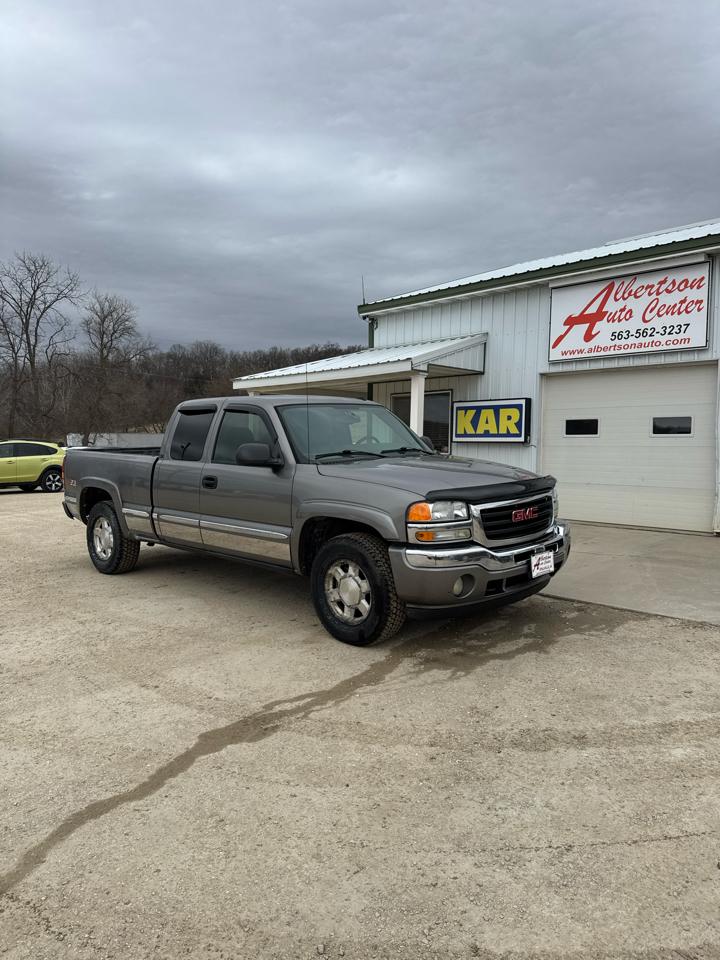 GMC Sierra 1500 Ext Cab 143.5" WB 4WD SLT 2006