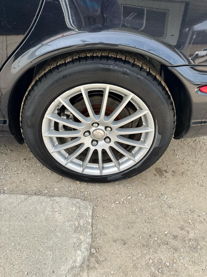 Jaguar XJ 4dr Sdn XJ8 L 2007