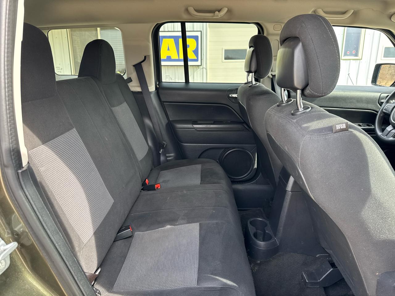 Jeep Patriot 4WD 4dr Sport 2015