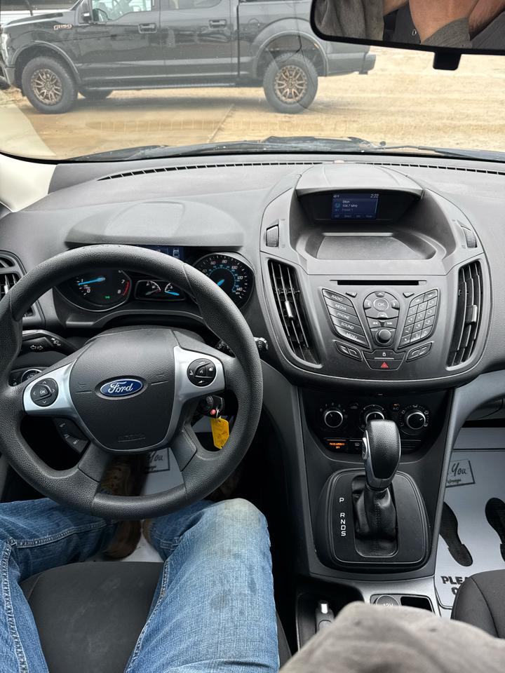 Ford Escape FWD 4dr S 2015
