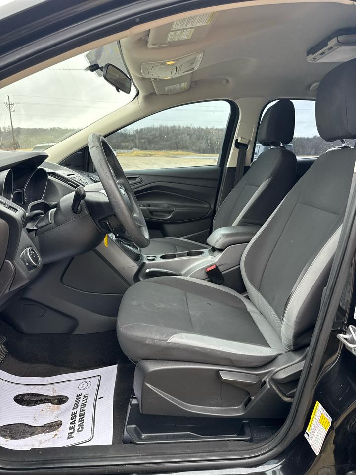 Ford Escape FWD 4dr S 2015