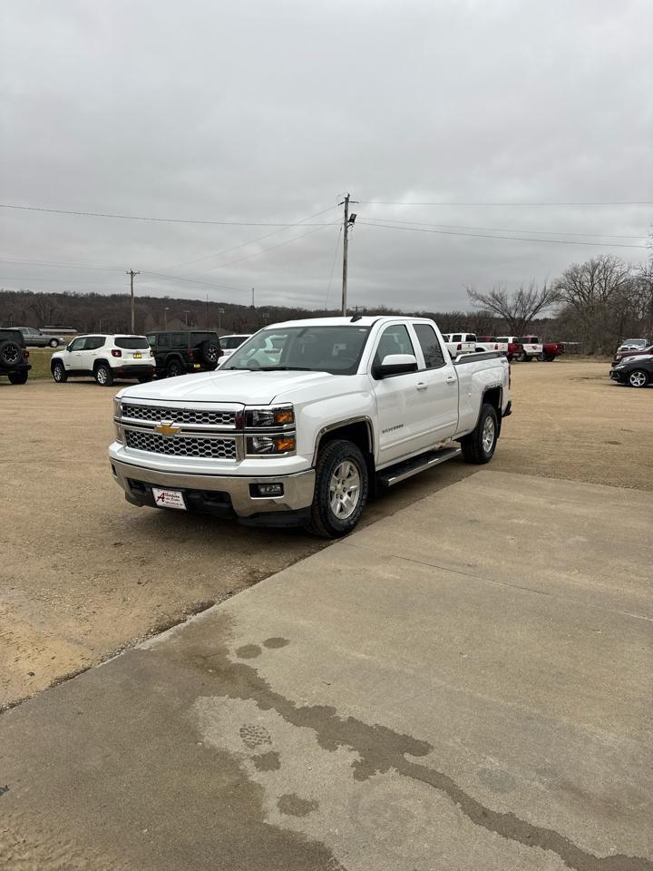 Chevrolet Silverado 1500 4WD Double Cab 143.5" LT w/1LT 2015