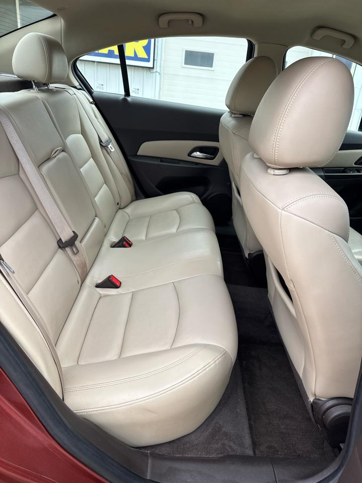 Chevrolet Cruze 4dr Sdn LT w/2LT 2012