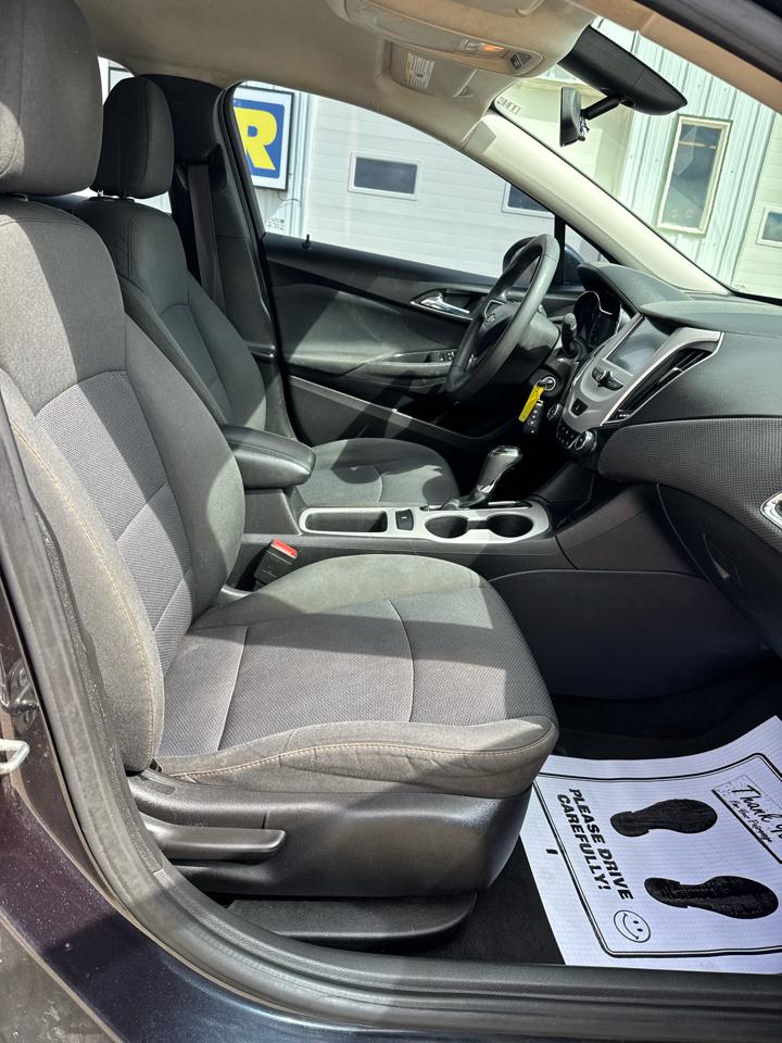 Chevrolet Cruze 4dr Sdn Auto LS 2016