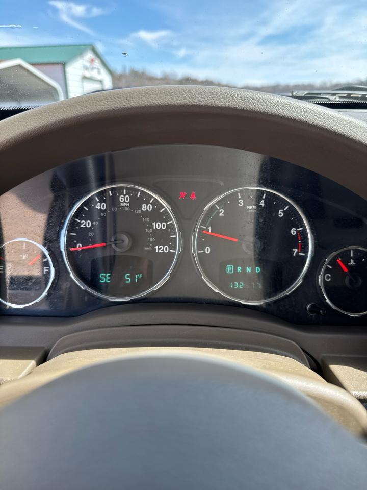 Jeep Liberty 4WD 4dr Sport 2011