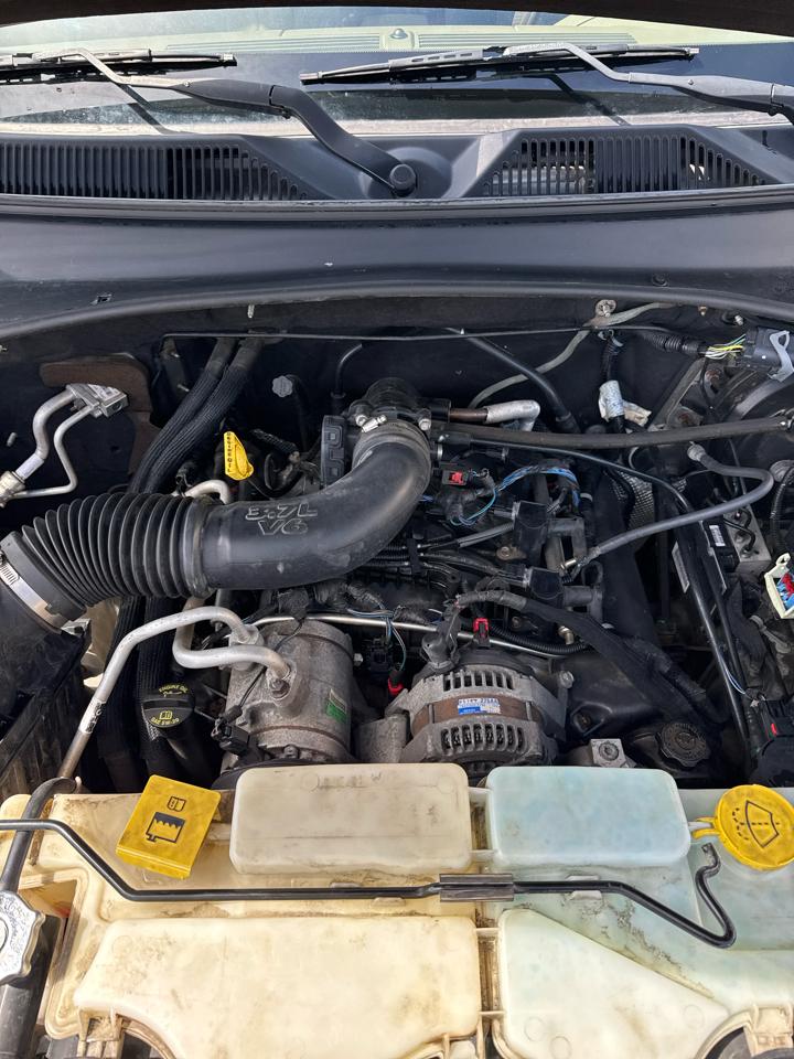 Jeep Liberty 4WD 4dr Sport 2011