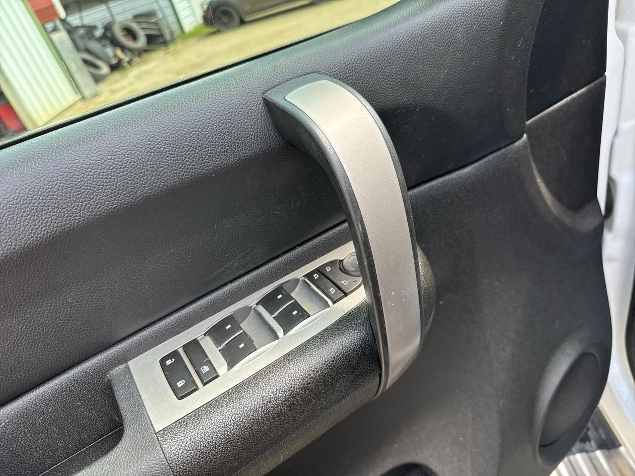 Chevrolet Silverado 1500 4WD Crew Cab 143.5" LT 2009