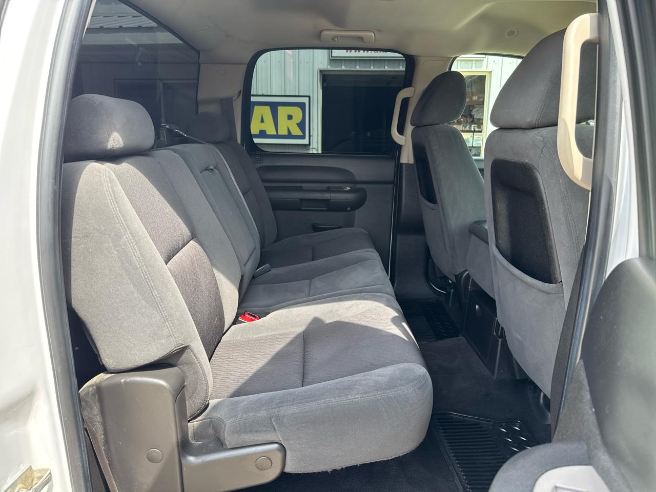 Chevrolet Silverado 1500 4WD Crew Cab 143.5" LT 2009