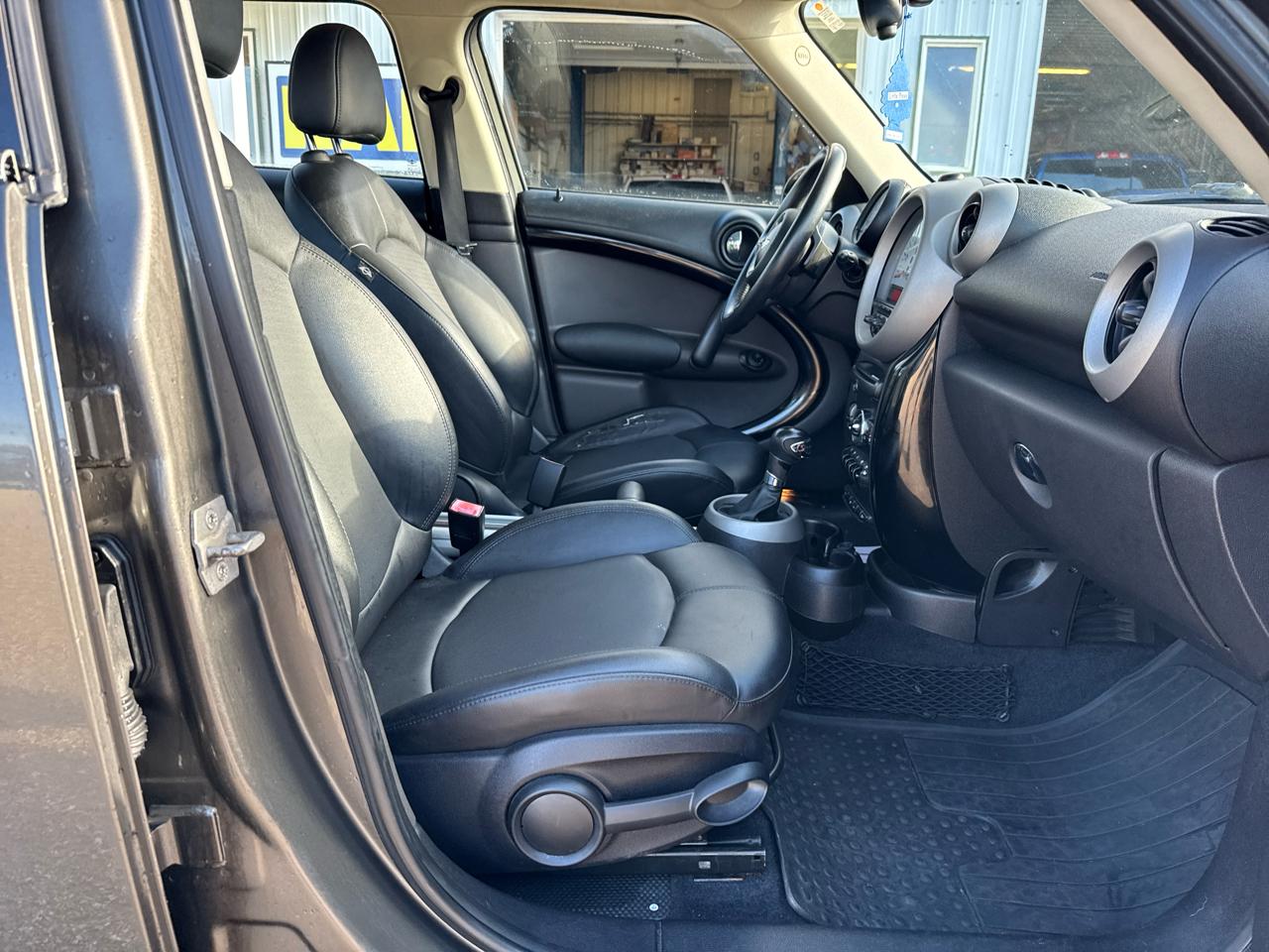 MINI Cooper Countryman AWD 4dr S ALL4 2012