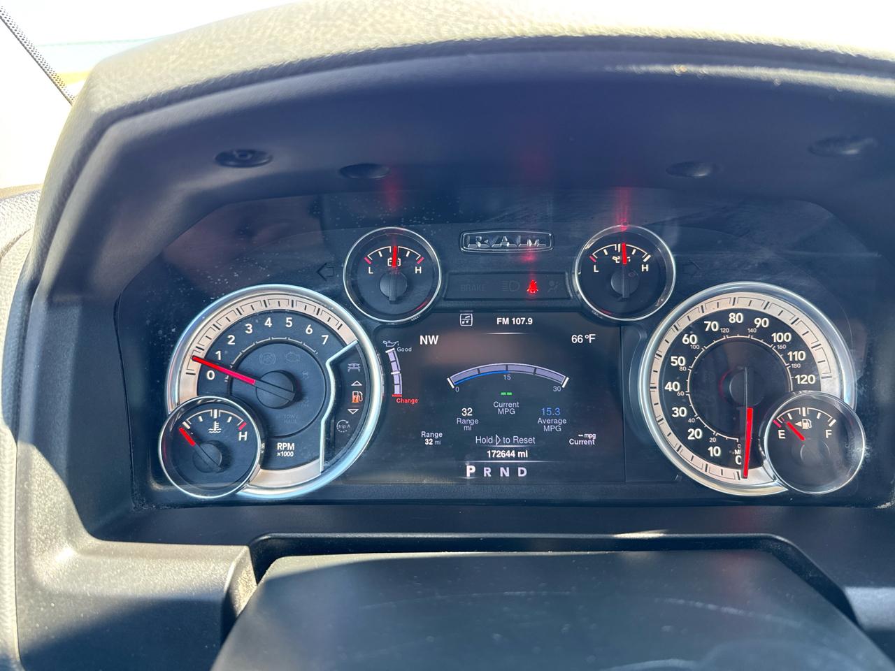 RAM 1500 4WD Crew Cab 140.5" Big Horn 2016