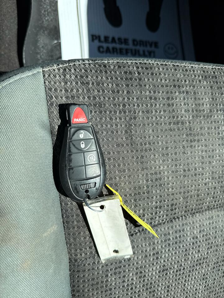 RAM 1500 4WD Crew Cab 140.5" Big Horn 2016