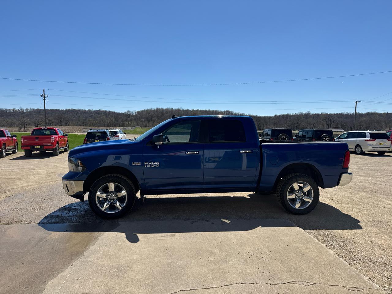 RAM 1500 4WD Crew Cab 140.5" Big Horn 2016