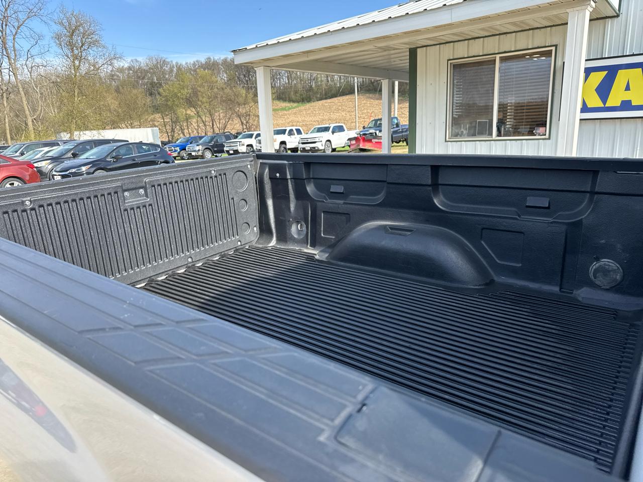 Chevrolet Silverado 1500 4WD Ext Cab 143.5" LT 2009