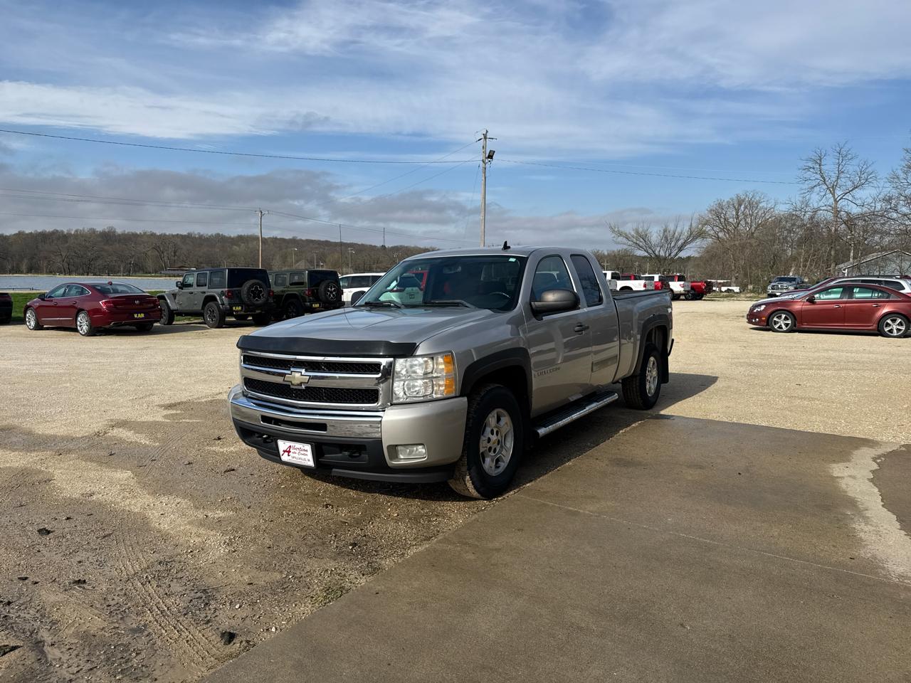 Chevrolet Silverado 1500 4WD Ext Cab 143.5" LT 2009